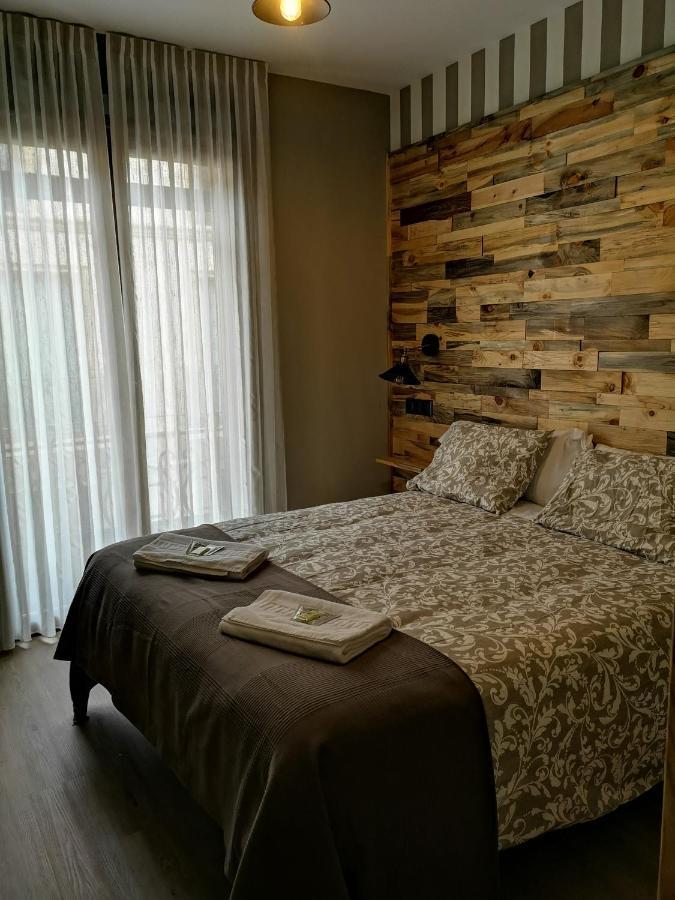 Hostal Juan Bravo Segovia Bagian luar foto