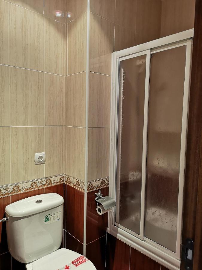 Hostal Juan Bravo Segovia Bagian luar foto